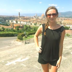 Meet your Posher, Amanda